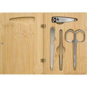 Set manucure dans un étui en bambou Lydia 5