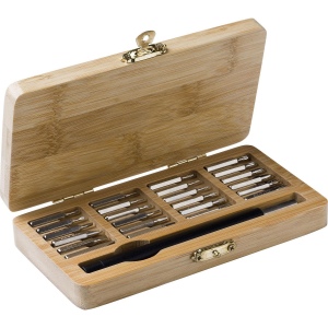 Boîte à outils dans un étui en bambou Willow 4