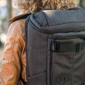 Sac à dos Paso 20L rPET. Boucles en bas Poche ordinateur 17" 19