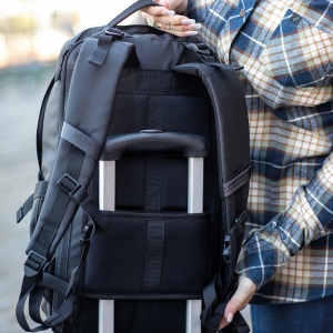 Sac à dos Rivin 18L rPET Réfléchissant Poche  ordinateur 17" 13