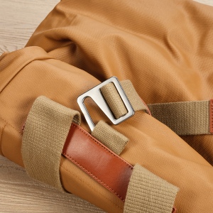 Sac à dos Berlin 23L rCoton 340 g/m²et rPU. Poche ordinateur 17" 23