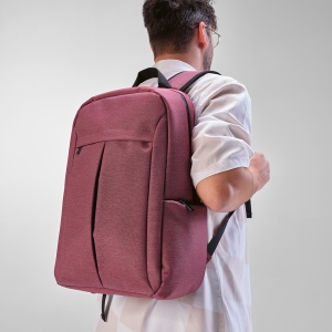 Sac à dos Madrid 22L rNylon et rPET. Poche ordinateur 17" 53
