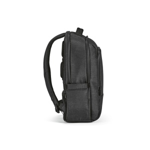 Sac à dos New York 20L rNylon et rPET. Poche ordinateur 17" 38