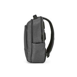 Sac à dos New York 20L rNylon et rPET. Poche ordinateur 17" 49