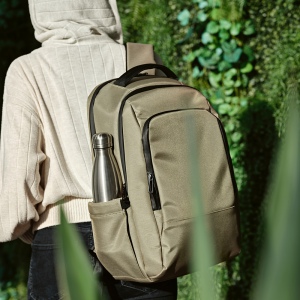 Sac à dos New York 20L rNylon et rPET. Poche ordinateur 17" 53