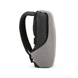 Sac à dos Abrantes 20L rPET. Fermeture TSA et tissu anti-coupures. 29