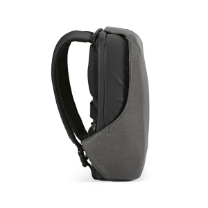 Sac à dos Abrantes 20L rPET. Fermeture TSA et tissu anti-coupures. 30