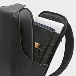 Sac à dos Abrantes 20L rPET. Fermeture TSA et tissu anti-coupures. 37
