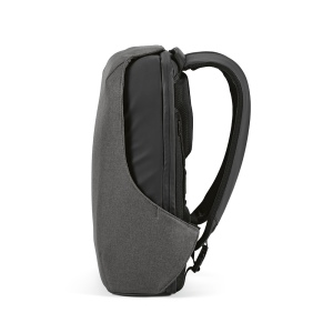 Sac à dos Abrantes 20L rPET. Fermeture TSA et tissu anti-coupures. 40
