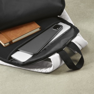 Sac à dos Sydney 18L rPET. Réfléchissant. Poche ordinateur 17" 54