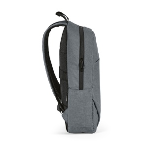 Sac à dos Vilnius 18L rPET. Poche avant. Poche ordinateur  17" 42