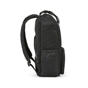Sac à dos Bucharest 18L rPET. Poche avant Poche ordinateur 15,6" 17