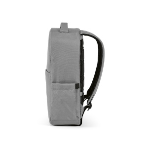 Sac à dos Budapest 16L rPET. Poche avant. Poche ordinateur 17" 17