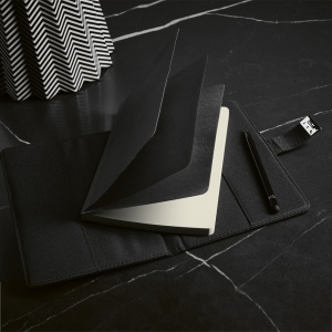 Carnet Melville rPET, fermeture métal, 192p 70g/m² 10