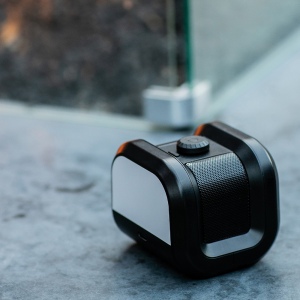 Enceinte Boomz rABS,800mAh Jusqu’à 5h d’autonomie 5W système TWC 15
