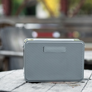 Enceinte Jouncer rABS, 5200mAh. Autonomie jusqu’à 30h. 80W. 17
