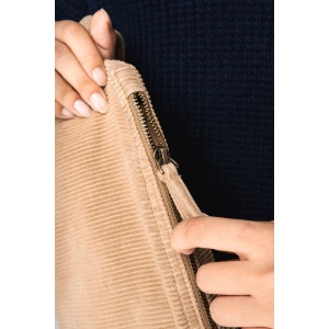 Pochette écoresponsable délavée en velours côtelé 7