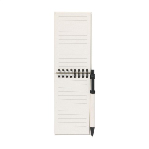 Carnet A6 dont la couverture et le papier sont fabriqués à partir de restes de papier provenant de briques de lait recyclées (jusqu'à 70%) et de 30% de papier recyclé 5