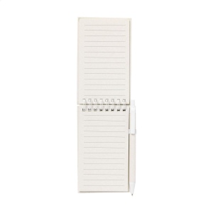 Carnet A6 dont la couverture et le papier sont fabriqués à partir de restes de papier provenant de briques de lait recyclées (jusqu'à 70%) et de 30% de papier recyclé 6
