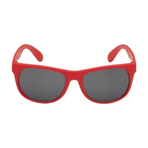 Ces lunettes de soleil très tendance ont une monture en plastique recyclé 9