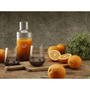 Cette carafe spéciale Smokey est fabriquée en verre et munie d'un bouchon en liège naturel 4