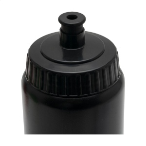 Cette bouteille d'eau de sport pratique est fabriquée en Bio LDPE, un matériau 100% recyclable créé à partir de matières premières à base de canne à sucre 27