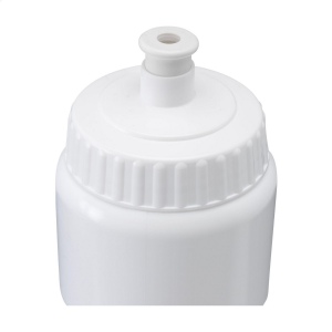 Cette bouteille d'eau de sport pratique est fabriquée en Bio LDPE, un matériau 100% recyclable créé à partir de matières premières à base de canne à sucre 29