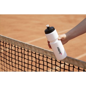 Cette bouteille d'eau de sport pratique est fabriquée en Bio LDPE, un matériau 100% recyclable créé à partir de matières premières à base de canne à sucre 33