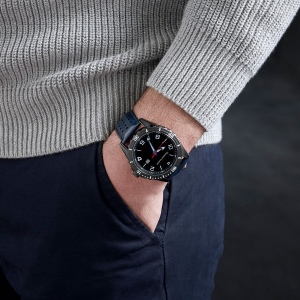 Montre dateur Sol Navy & Black 4