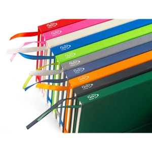 ANNE. Cahier A5 en polyester recyclé (100% rPET) avec pages lignées 15