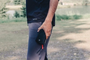 Set premiers secours taille poste en PU nubuck recyclé RCS 13
