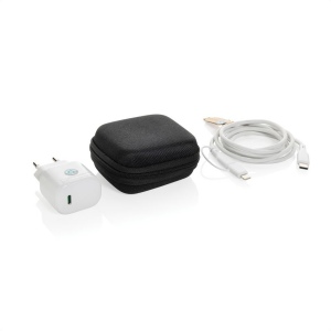 Set câble et chargeur 20W en PET recyclé RCS Boost 3