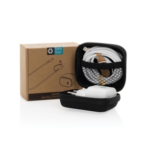 Set câble et chargeur 20W en PET recyclé RCS Boost 4