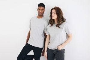 T-shirt coupe boxy en coton recyclé IQONIQ Teide 103