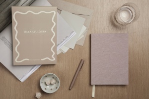 VINGA Thankfulness Journal intime en papier recyclé GRS 8