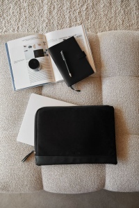 VINGA Pochette ordinateur 14" en polyester RCS Marlow 8
