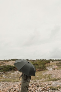 VINGA Parapluie de 23 pouces Baltimore en rPET AWARE™ 22