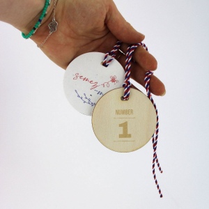 Grande médaille à planter 2