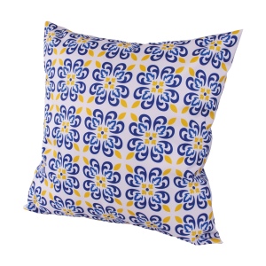 Coussin polyester imperméable 6