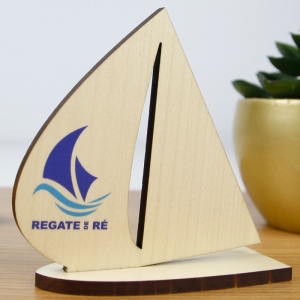 Trophée en bois BATEAU 10cm - France 3