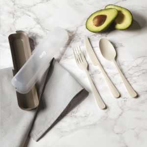 Set de couverts 3 pièces en plastique réutilisable de la marque Circulware 12