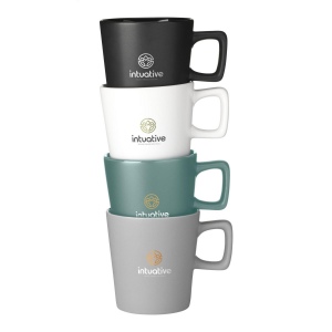 Mug moderne en céramique de haute qualité et 5% de céramique recyclée. Pourvu d'une couche supérieure mate. 11