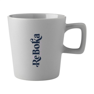 Mug moderne en céramique de haute qualité et 5% de céramique recyclée. Pourvu d'une couche supérieure mate. 4