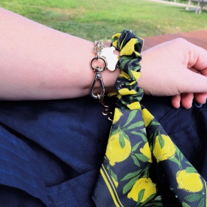 Chouchou avec foulard 11
