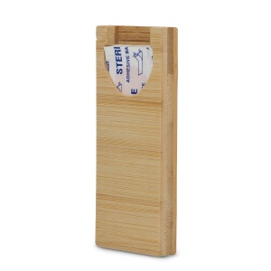 Pansements dans une boîte en bambou 2