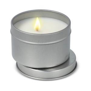 Bougie parfumée à base de plantes Kirtan dans une grande boîte en métal recyclé 15