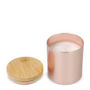 Bougie végétale parfumée Bhakti dans un pot en aluminium recyclé 24
