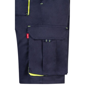 VL HEMERA. Bermuda stretch bicolore, multipoches (240g/m²), en coton (46%), EME (38%) et polyester (16%) 16