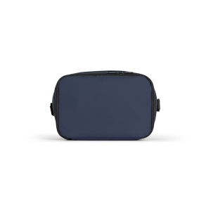 CANCUN. Sac thermique en polyester recyclé 600D avec sangle réglable 7 L 13