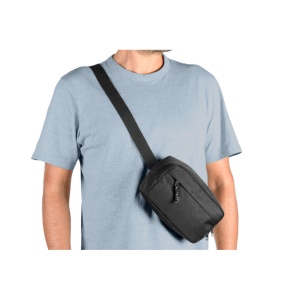 MYKONOS. Sac type "banane" en polyester recyclé 600D et doublure en polyester recyclé 210D 7